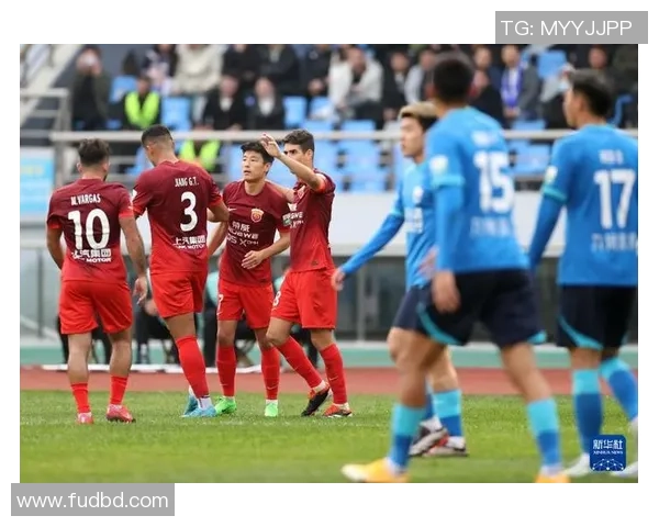 上海足球队的奋斗历程与大师赛的荣耀之路探秘