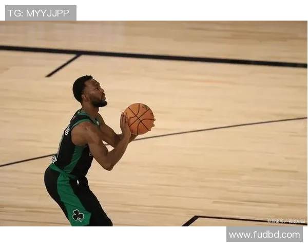 深圳网球队包夹战术解析与其在网球界的影响探讨