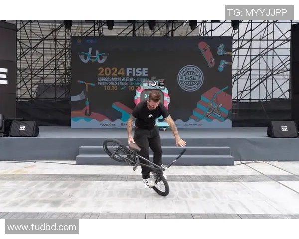 南京极限运动嘉年华滑板队速度表现精彩点评与赛事回顾