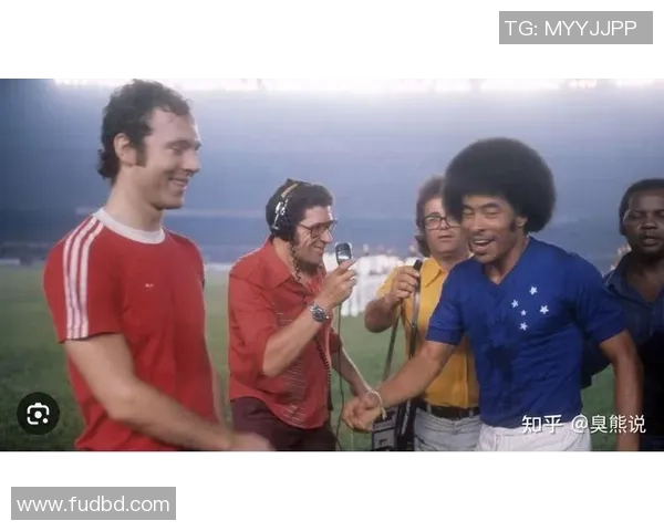 拉普拉塔体操与飓风的激烈对决展现足球魅力与团队精神